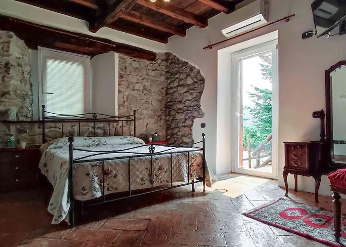 La Curt Del Boeff Bed & Breakfast Lasnigo